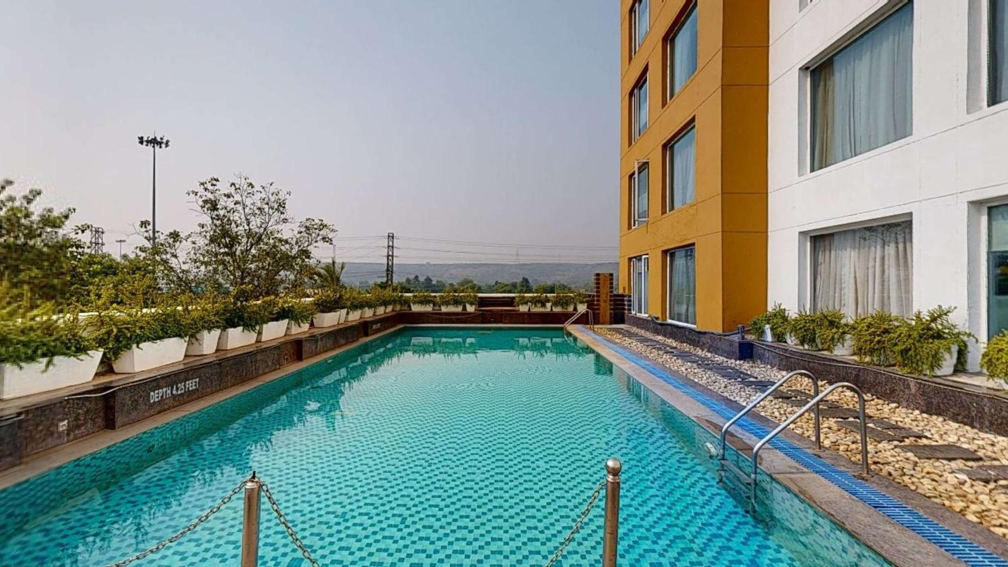 Country Inn & Suites By Radisson, Gurugram Sohna Road Exterior foto