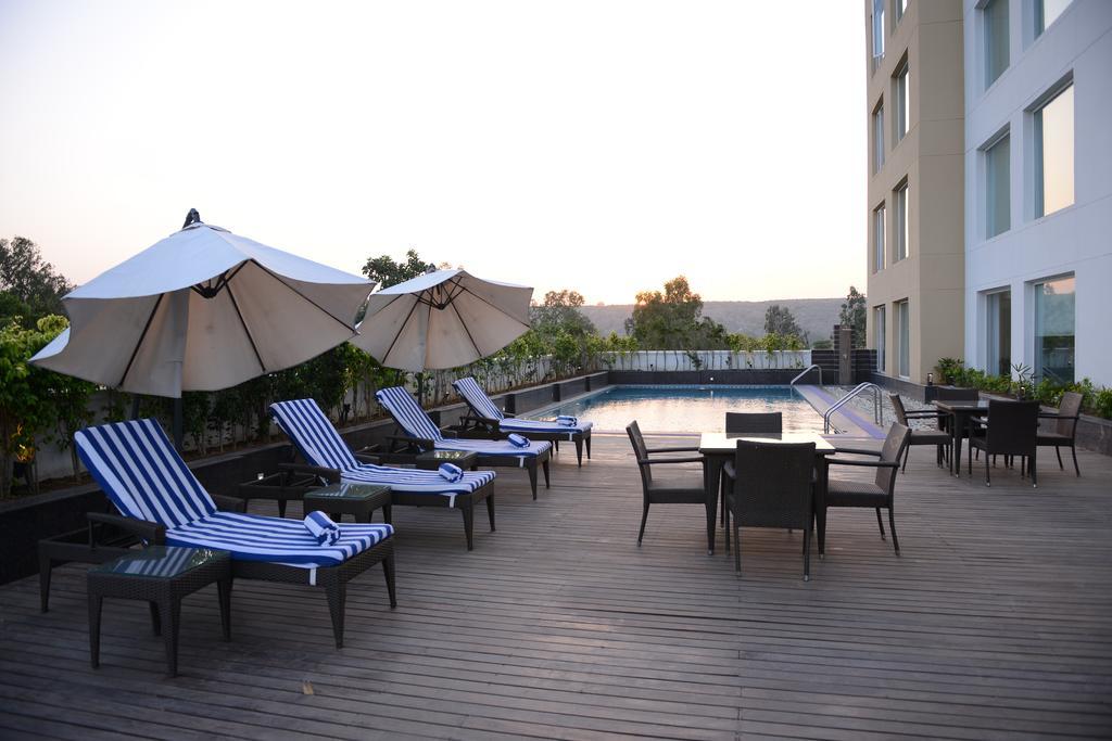Country Inn & Suites By Radisson, Gurugram Sohna Road Exterior foto