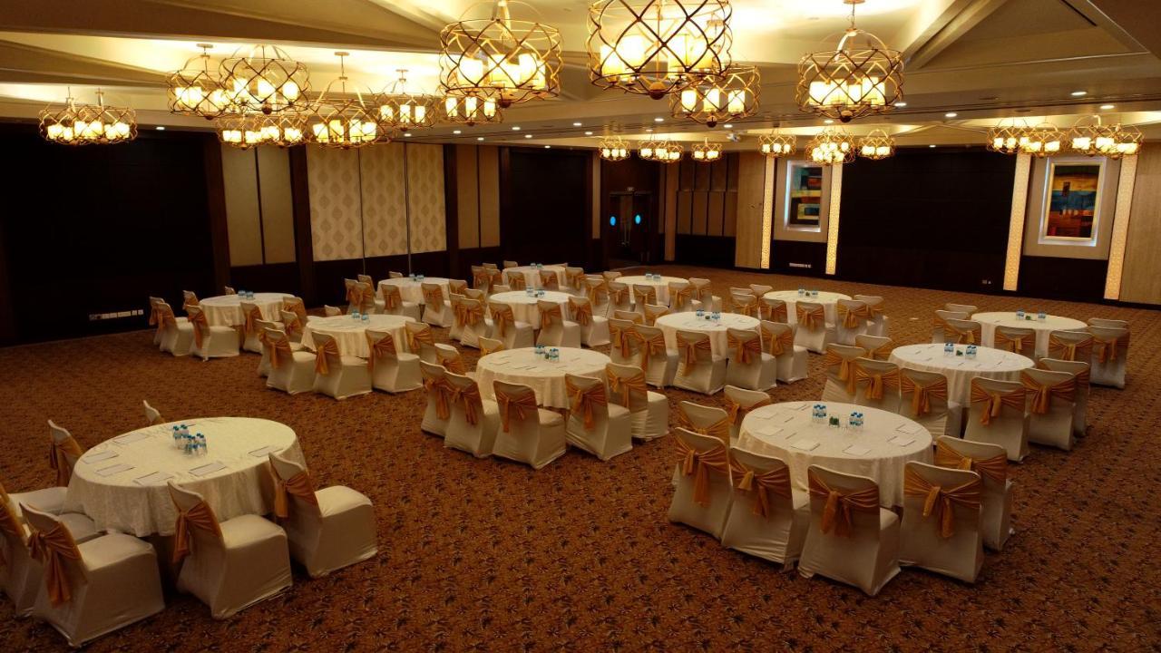 Country Inn & Suites By Radisson, Gurugram Sohna Road Exterior foto
